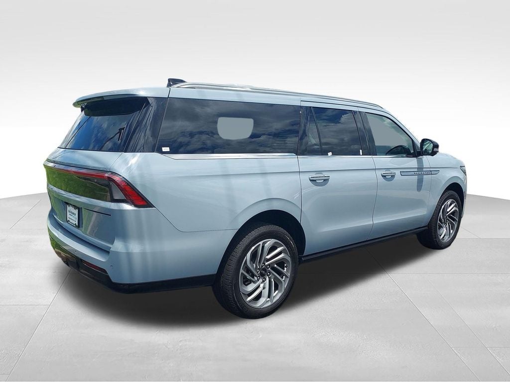 2026 Lincoln Navigator L Reserve