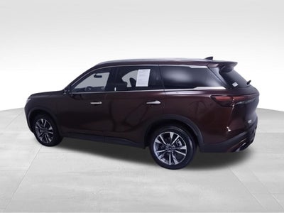 2024 INFINITI QX60 LUXE