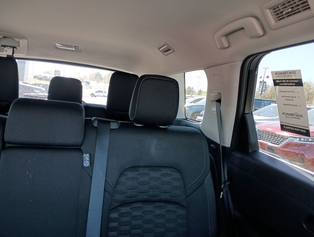 2024 Nissan Pathfinder S