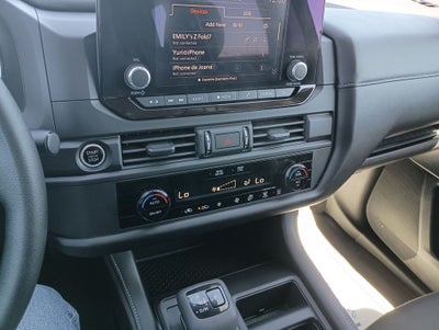 2024 Nissan Pathfinder S