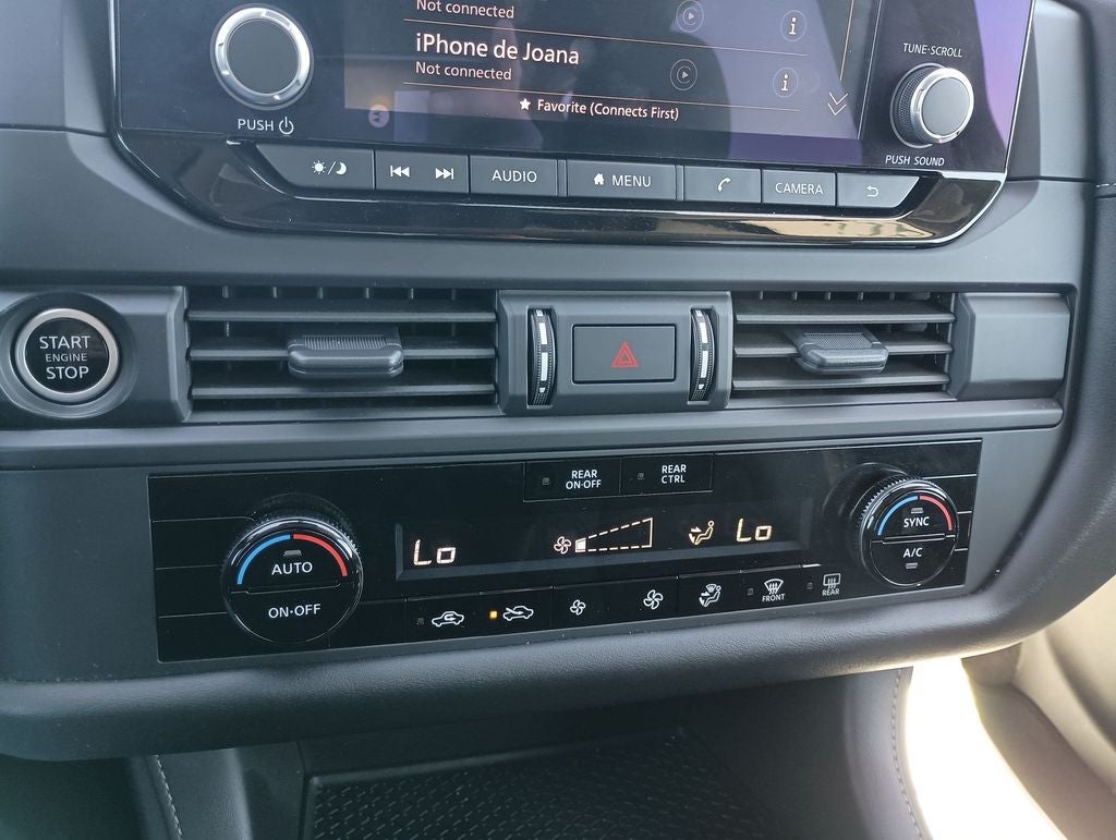 2024 Nissan Pathfinder S