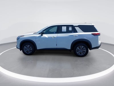 2024 Nissan Pathfinder S