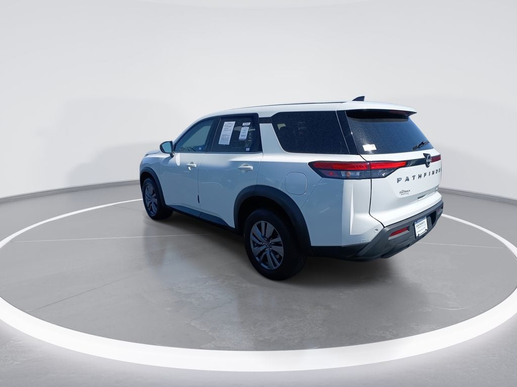 2024 Nissan Pathfinder S