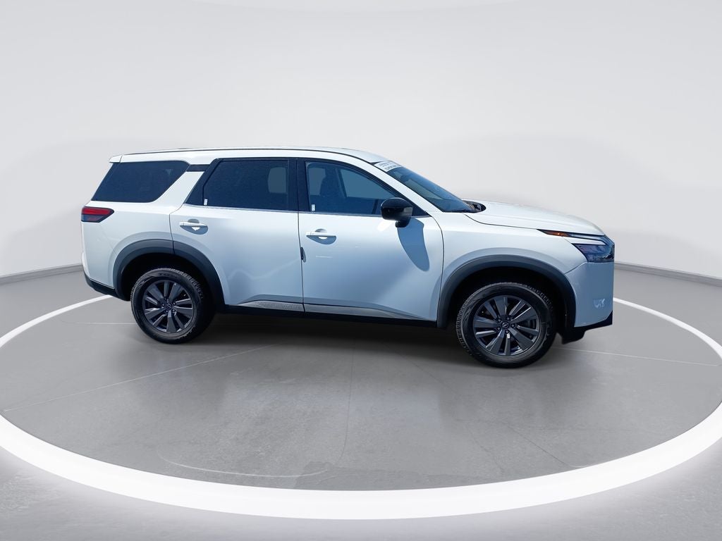 2024 Nissan Pathfinder S