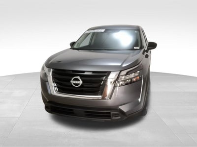 2024 Nissan Pathfinder S