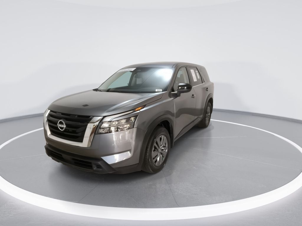 2024 Nissan Pathfinder S