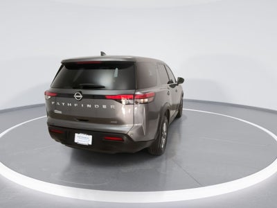 2024 Nissan Pathfinder S