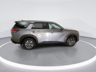 2024 Nissan Pathfinder S