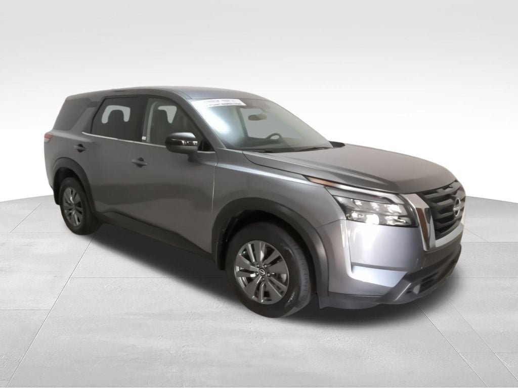 2024 Nissan Pathfinder S