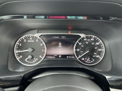 2024 Nissan Pathfinder SV