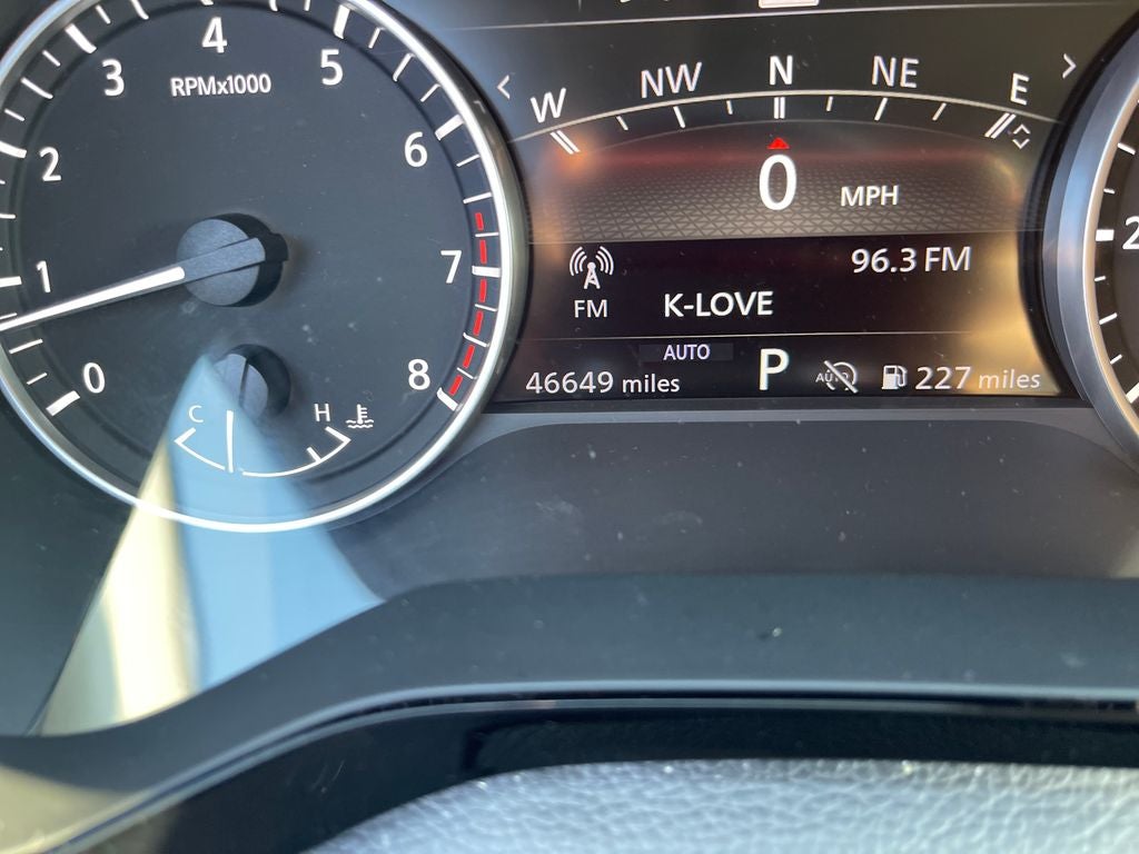 2024 Nissan Pathfinder SL