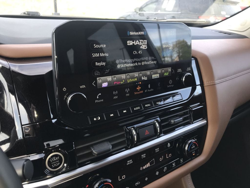 2024 Nissan Pathfinder Platinum