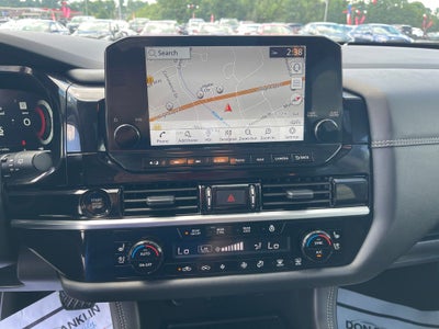 2025 Nissan Pathfinder Platinum