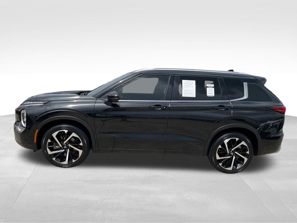2023 Mitsubishi Outlander SEL