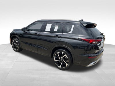 2023 Mitsubishi Outlander SEL