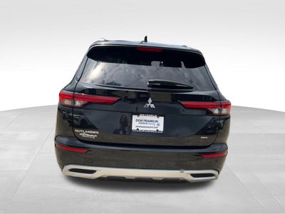 2023 Mitsubishi Outlander SEL