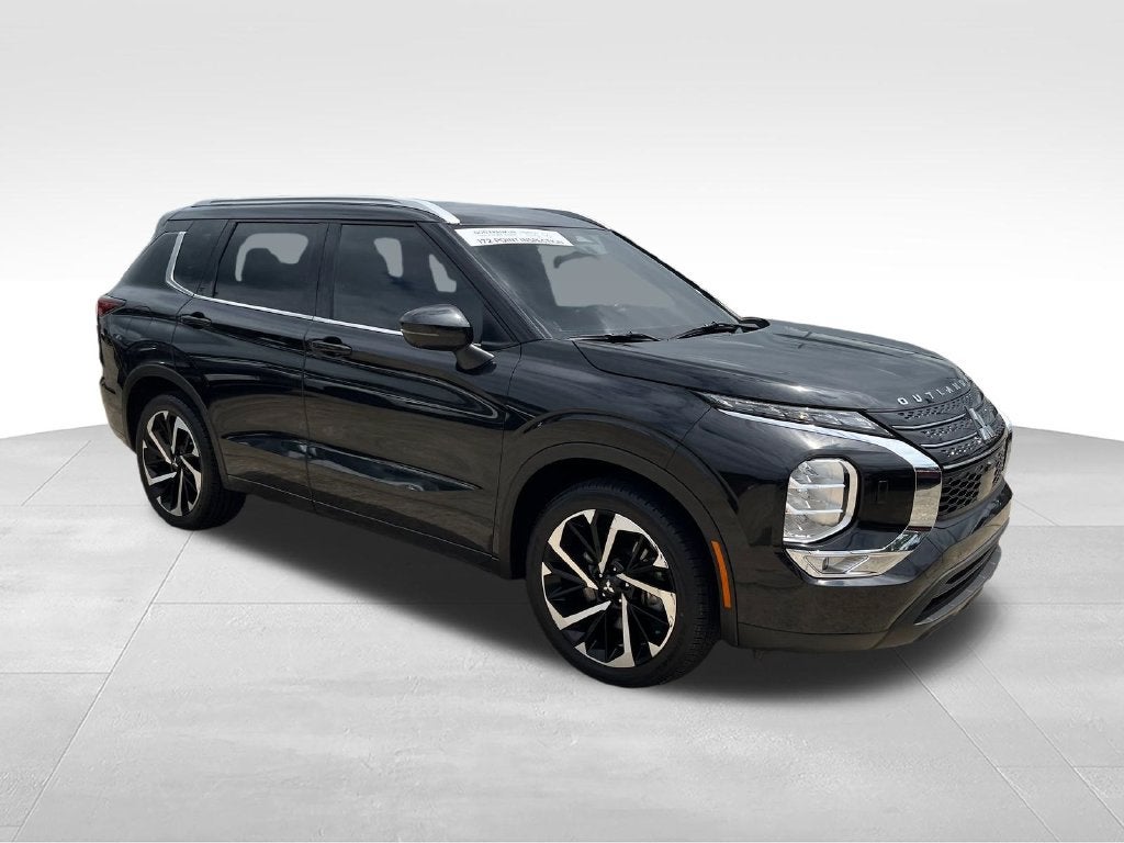 2023 Mitsubishi Outlander SEL