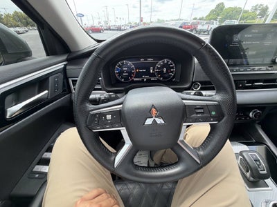 2022 Mitsubishi Outlander SEL