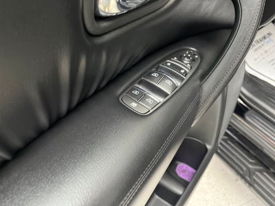 2022 Nissan Armada SV