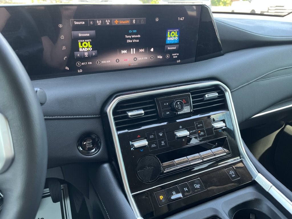 2025 Nissan Armada SV