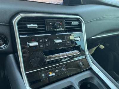 2025 Nissan Armada SV