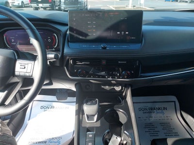 2025 Nissan Rogue SL