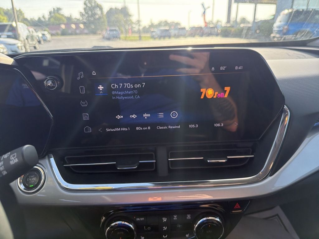 2025 Chevrolet Trax LT