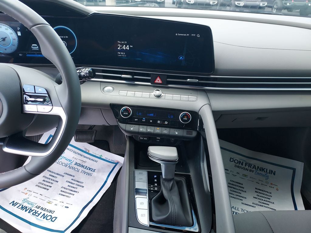 2024 Hyundai Elantra SEL