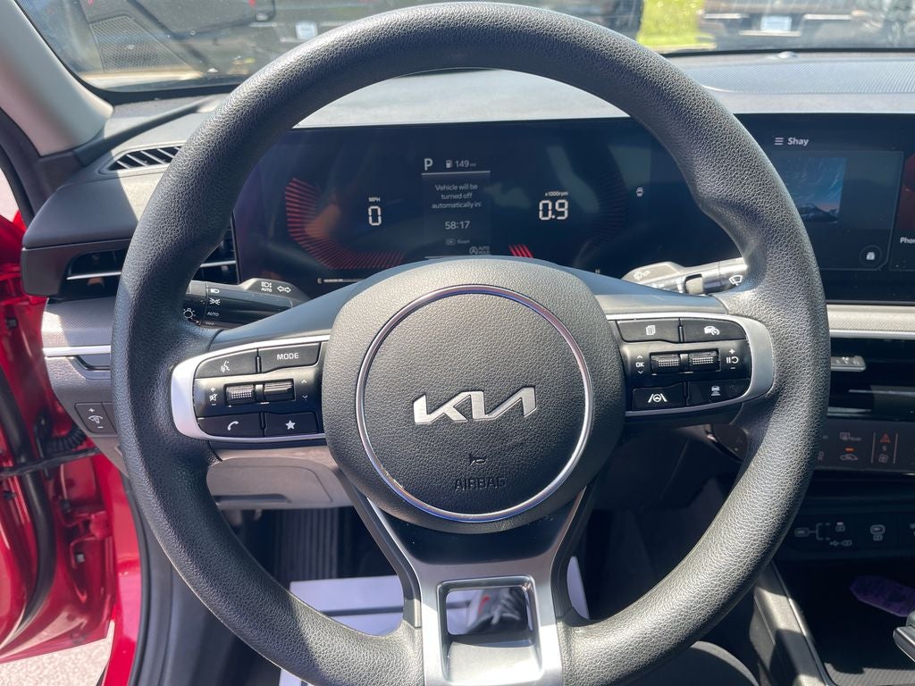 2025 Kia K5 LXS