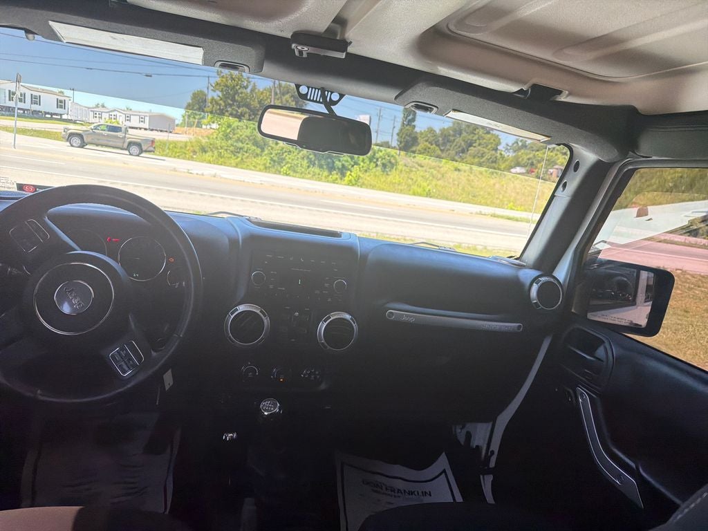 2016 Jeep Wrangler Unlimited Sahara