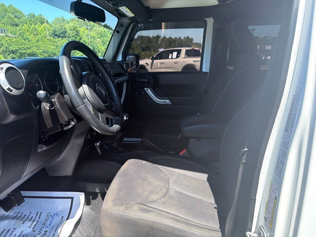 2016 Jeep Wrangler Unlimited Sahara