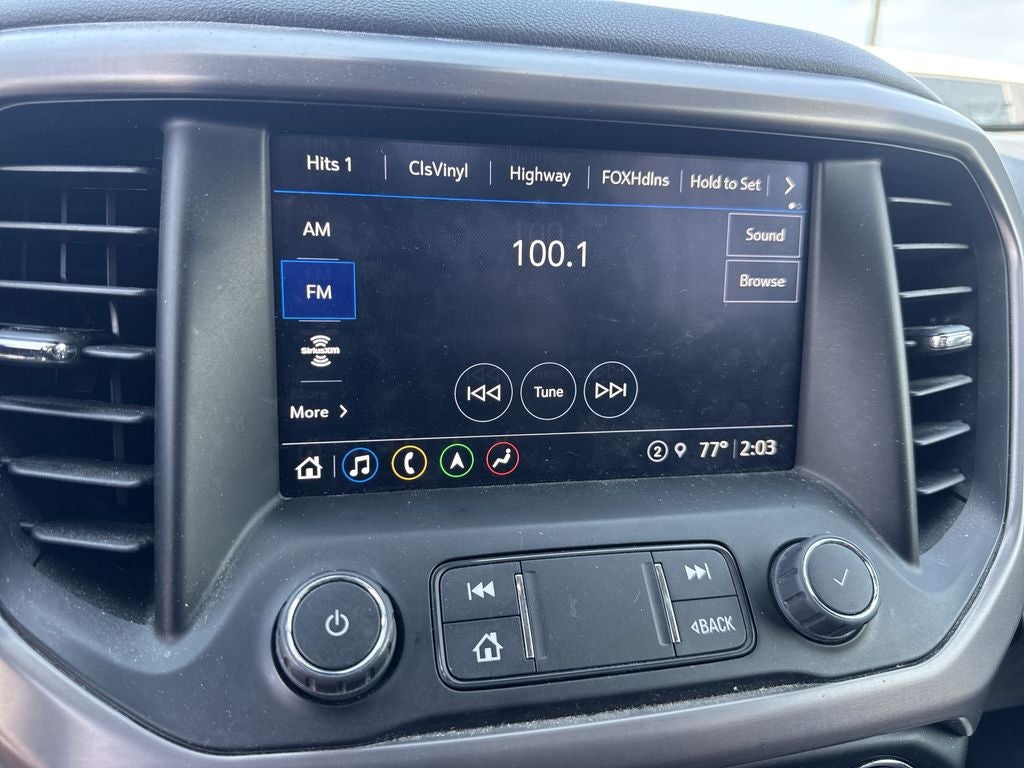 2023 GMC Acadia AT4