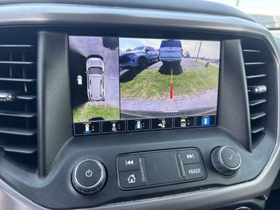 2023 GMC Acadia AT4