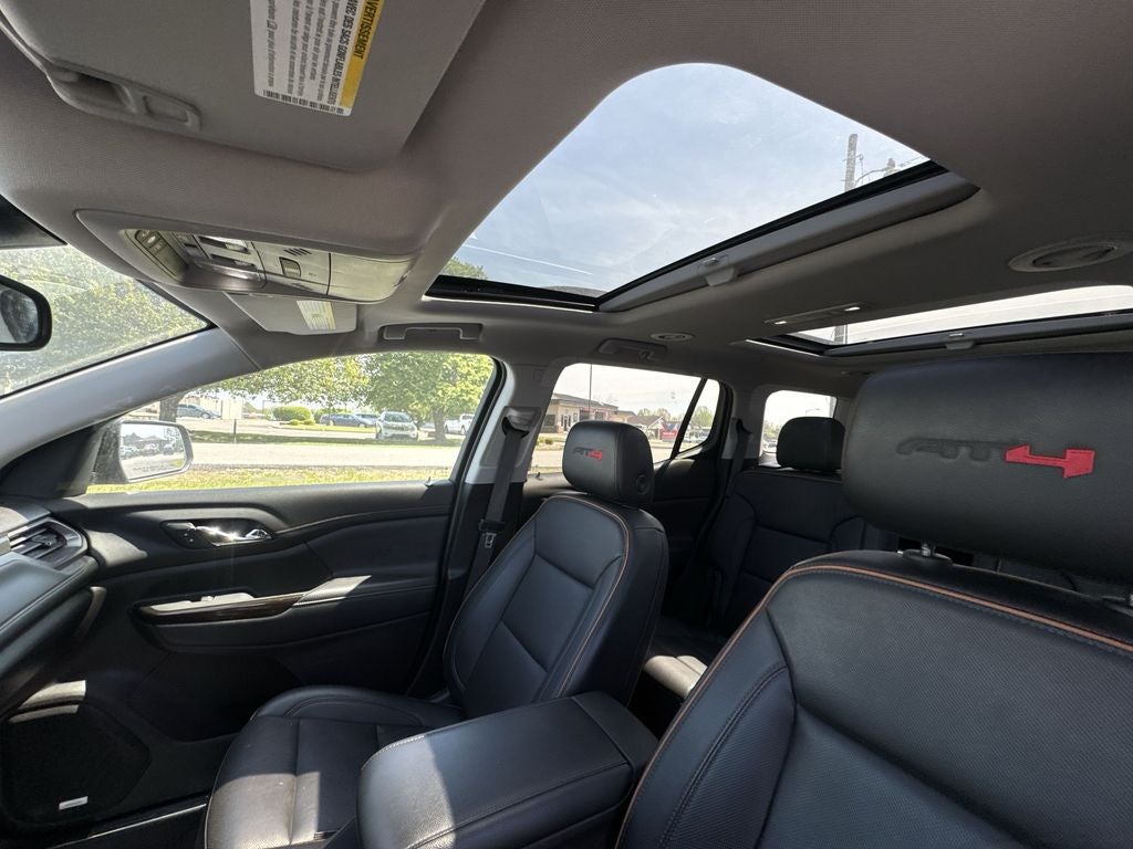 2023 GMC Acadia AT4