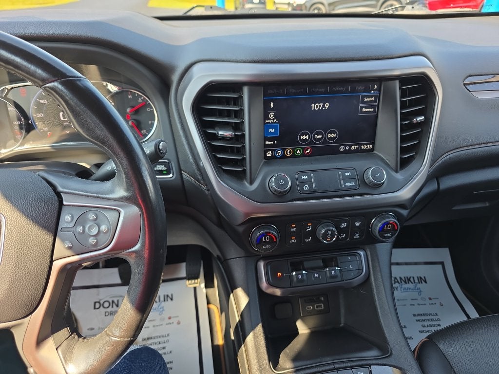 2022 GMC Acadia AT4