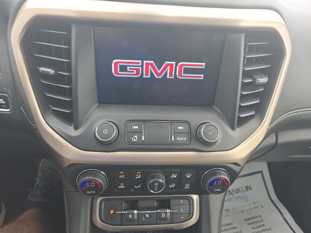 2023 GMC Acadia Denali