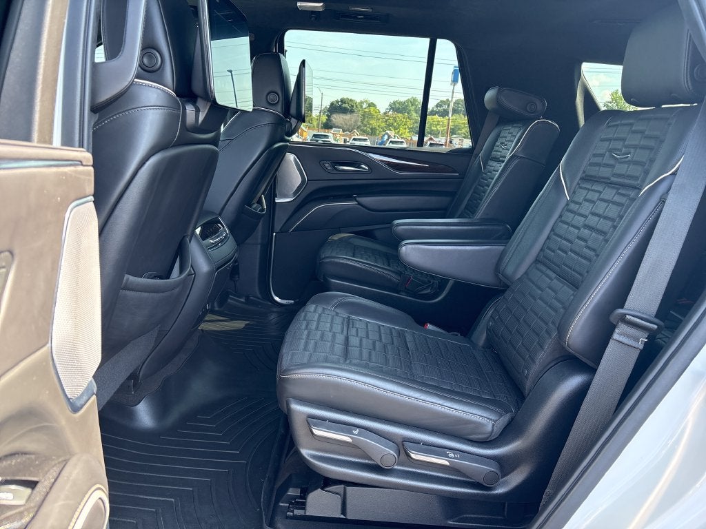 2022 Cadillac Escalade Sport Platinum