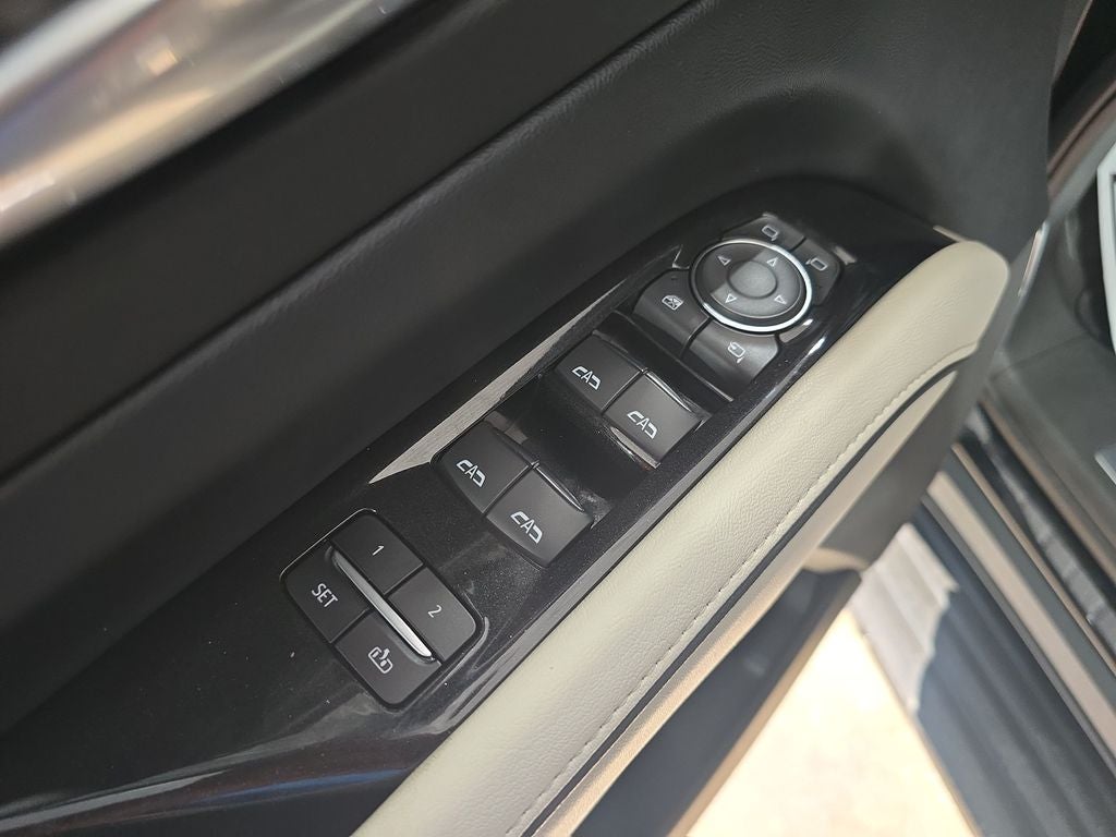 2022 Cadillac Escalade ESV Sport