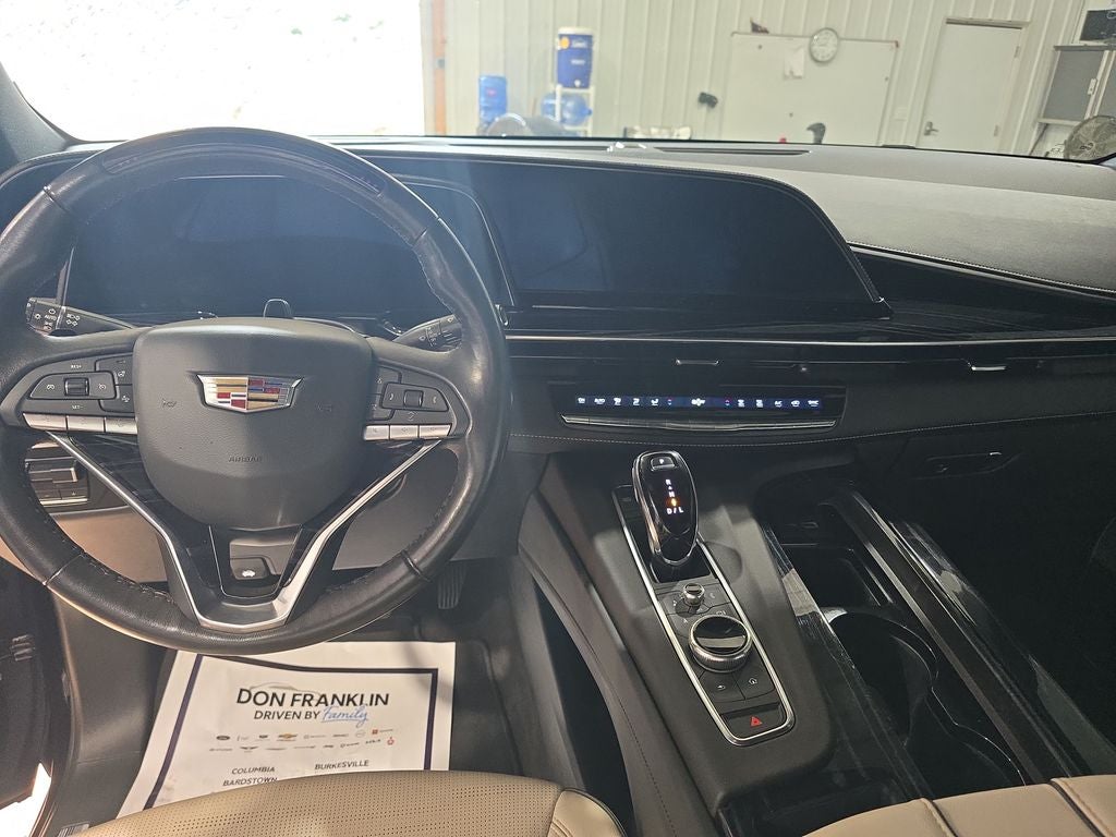 2022 Cadillac Escalade ESV Sport