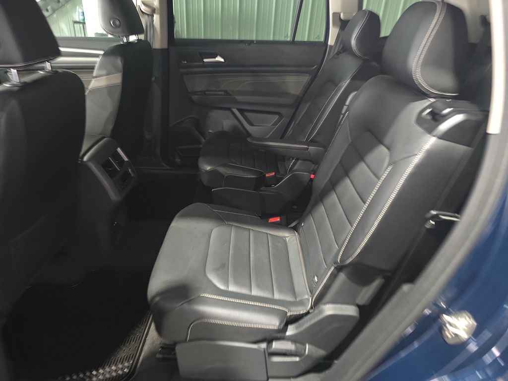2022 Volkswagen Atlas 3.6L V6 SEL Premium R-Line