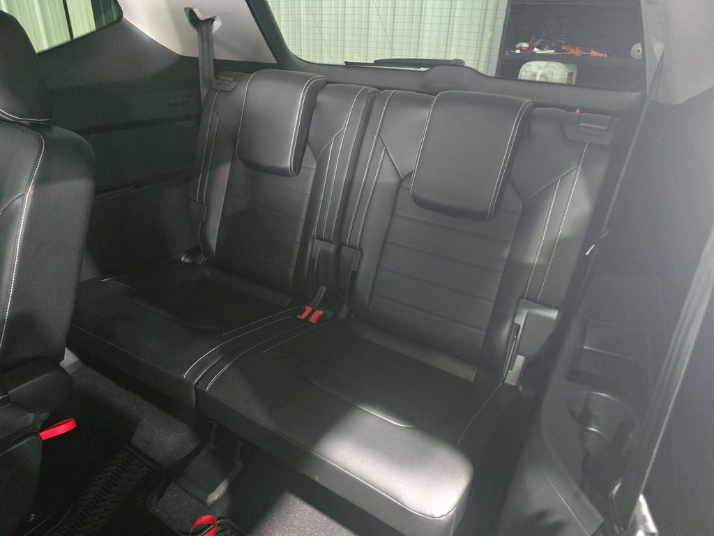 2022 Volkswagen Atlas 3.6L V6 SEL Premium R-Line