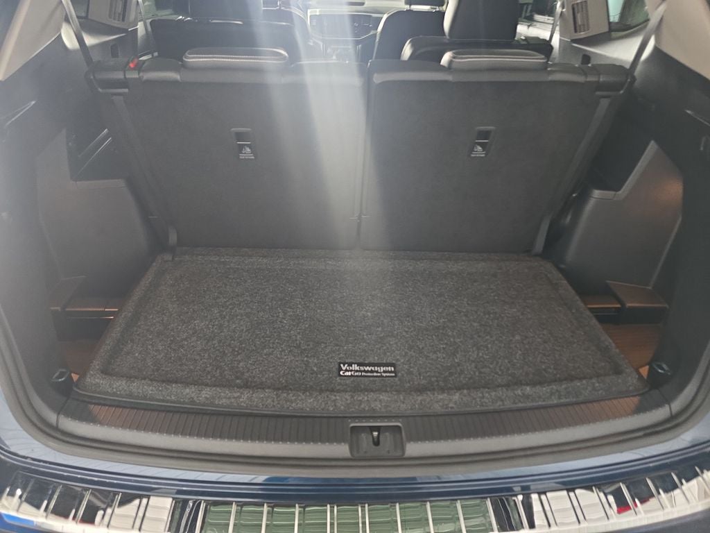 2022 Volkswagen Atlas 3.6L V6 SEL Premium R-Line