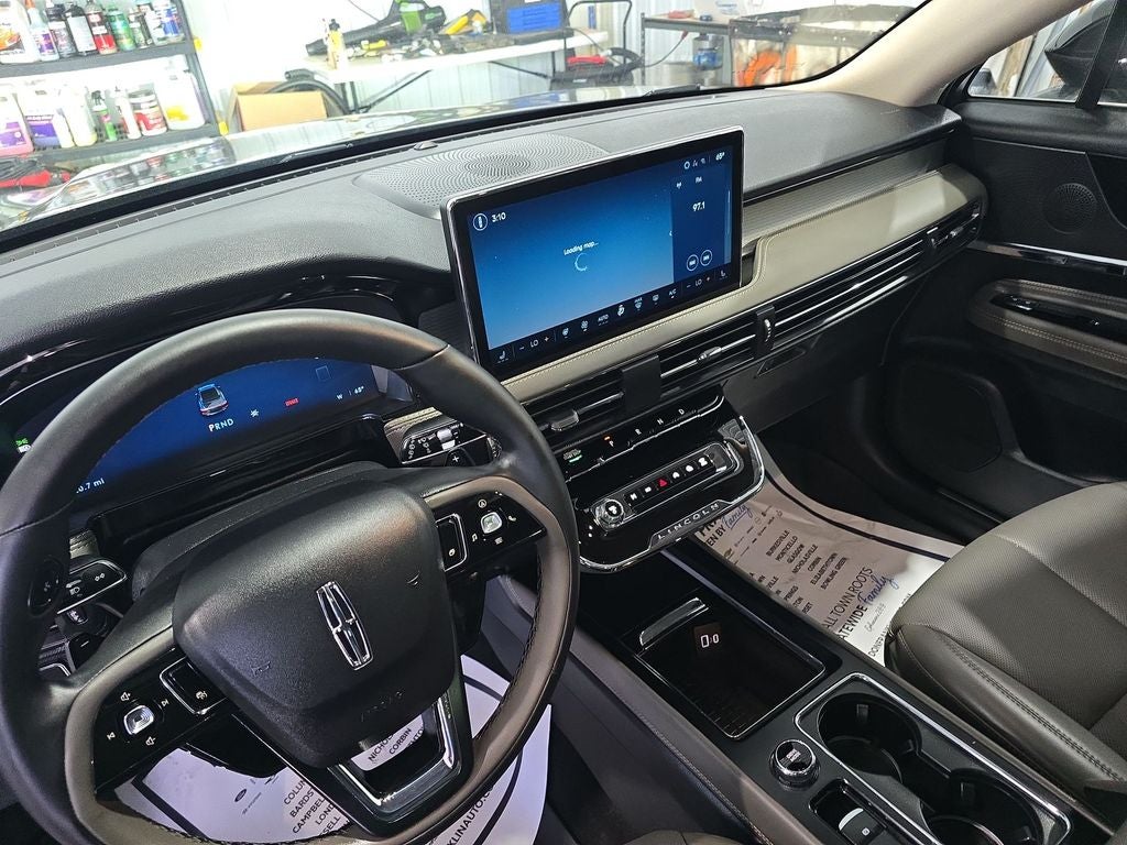 2025 Lincoln Corsair Premiere