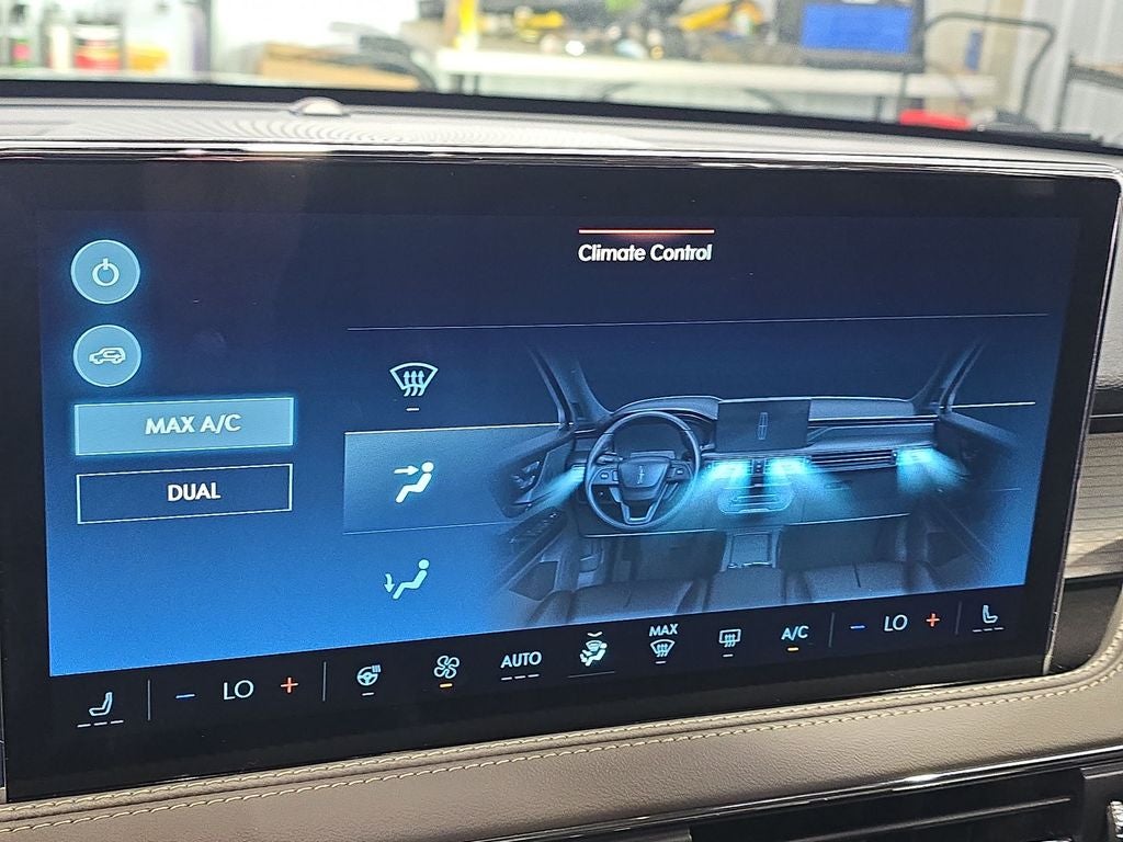 2025 Lincoln Corsair Premiere