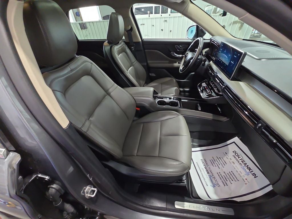 2025 Lincoln Corsair Premiere