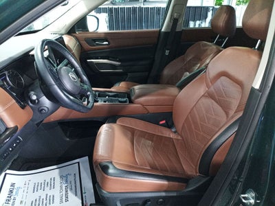2022 Nissan Pathfinder Platinum