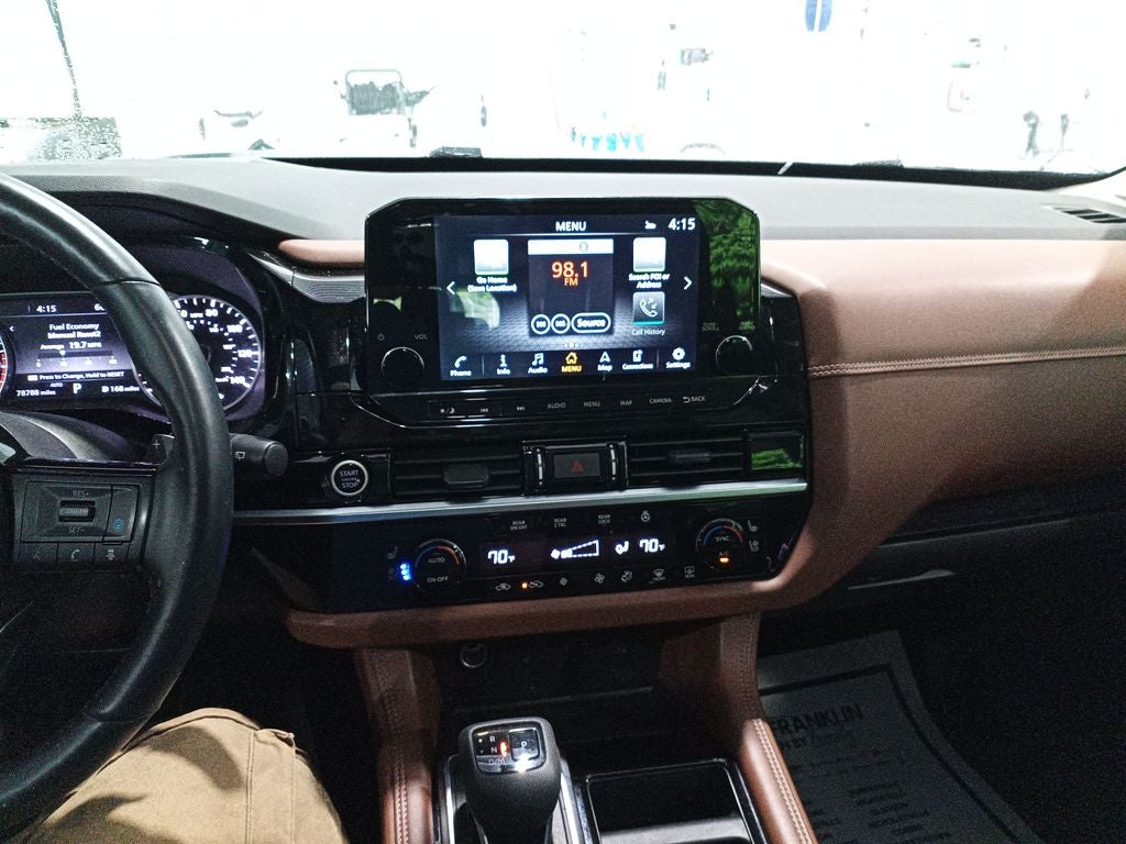 2022 Nissan Pathfinder Platinum