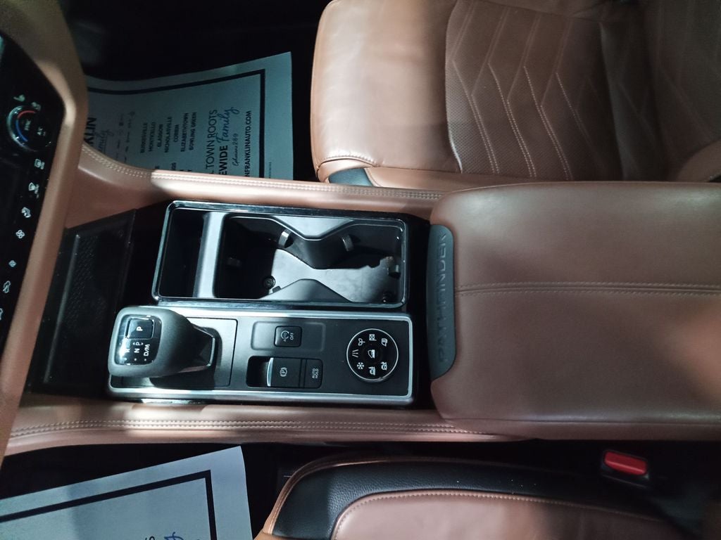 2022 Nissan Pathfinder Platinum