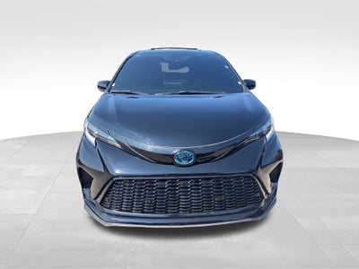 2025 Toyota Sienna XSE 7 Passenger