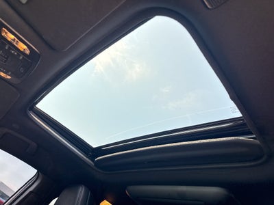 2025 Toyota Sienna XSE 7 Passenger